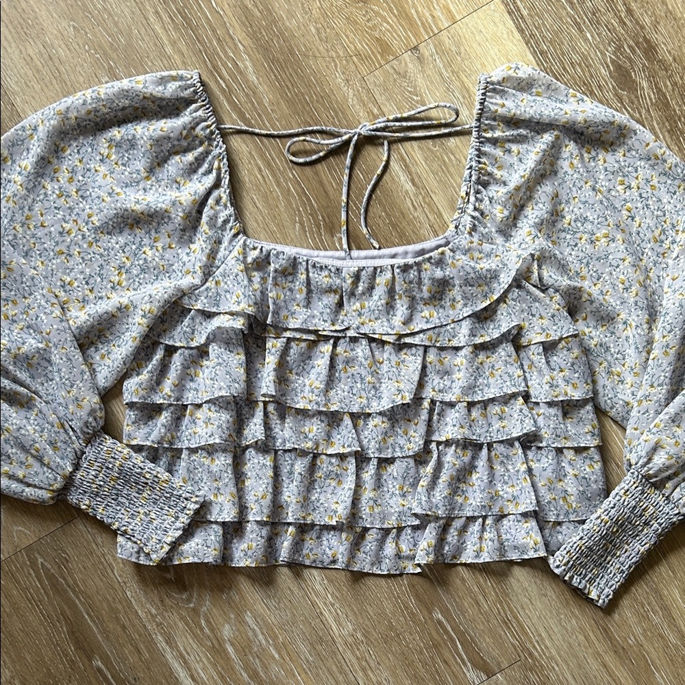 Astr Feminine Lilac Ruffled Long Sleeve Peasant Blouse- New Without Tags